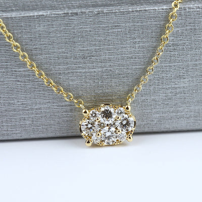 Parade 18KY Oval Cluster Diamond Necklace