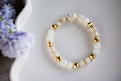 White Enamel Heart, Mother of Pearl Stretch Bracelet