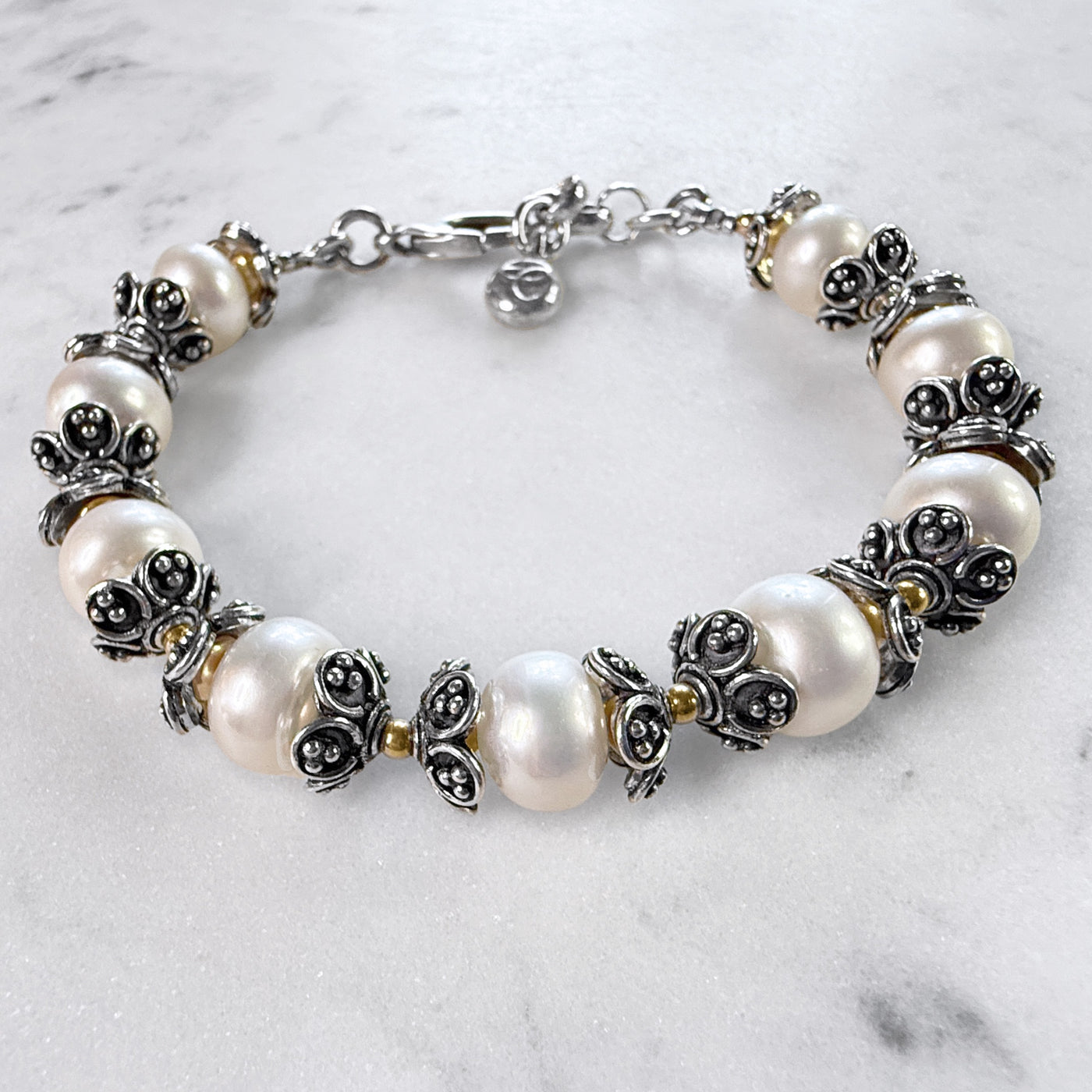 Button Pearl Station Bracelet