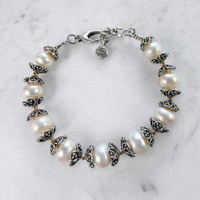 Button Pearl Station Bracelet