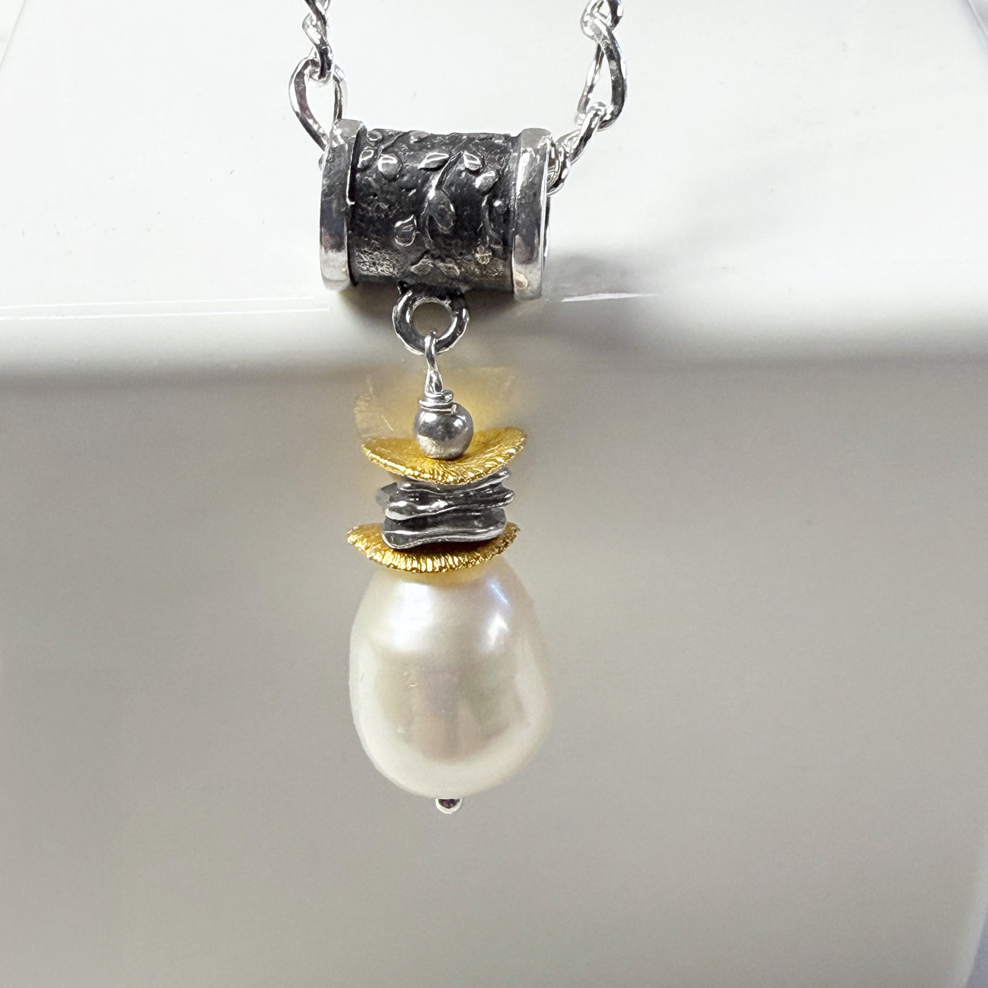 Freshwater Pearl & Floral Bali Necklace