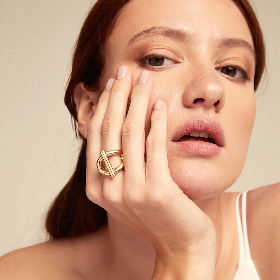 Link Shaped Ring