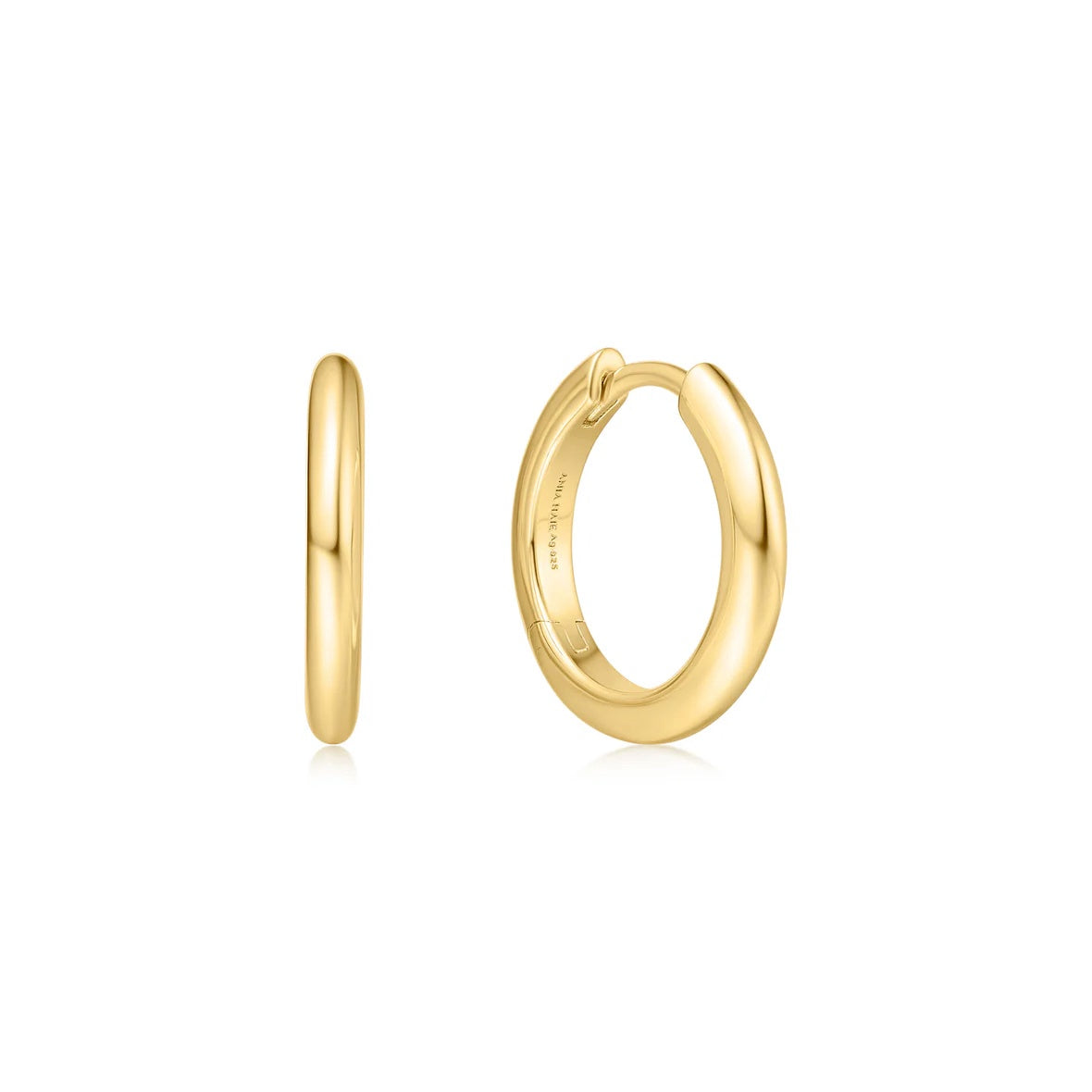 Vogue Maven - Tube Small Huggie Hoop Earrings