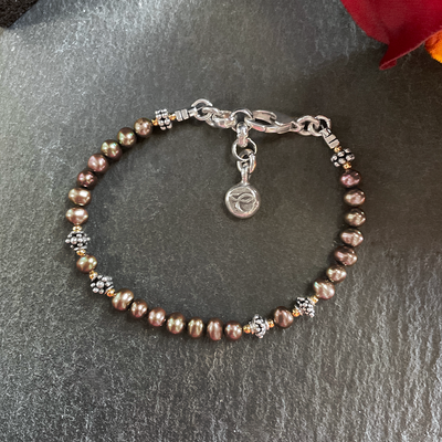 Freshwater Pearl Nikini Bracelet