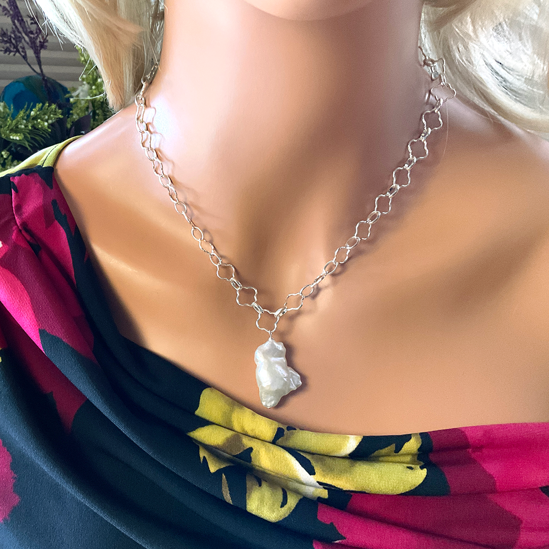 Baroque Pearl on SS Quatrefoil Necklace