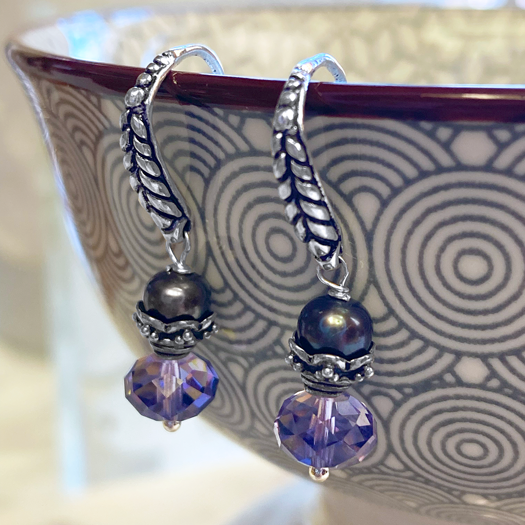 Tanzanite & Freshwater Pearl Earrings