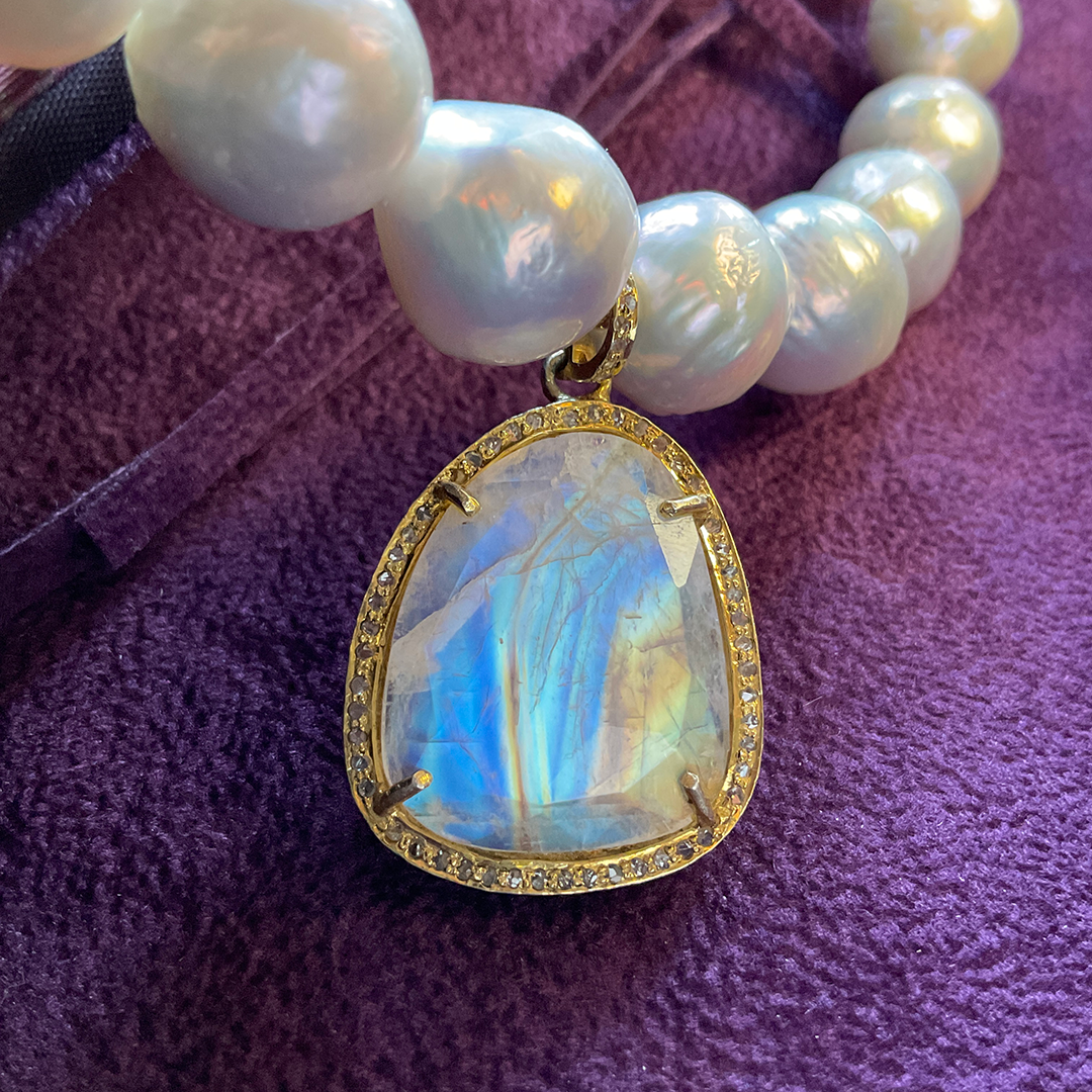 Freshwater Pearl Necklace with Faceted Rainbow Moonstone Pendant