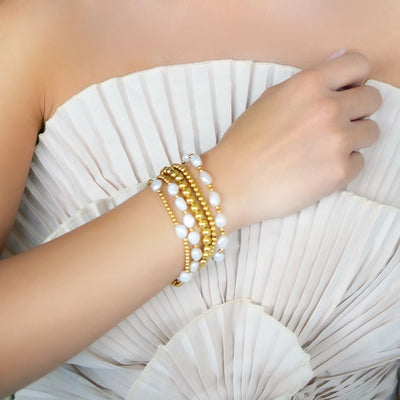 Here & There - Pearl Bracelet