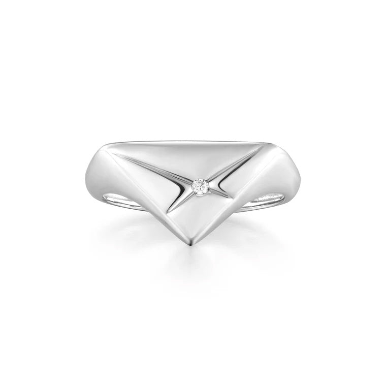 Sunshine Chaser - Silver Kiss Triangle Ring