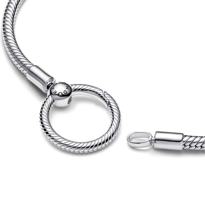 Pandora Moments O Closure Snake Chain Bracelet